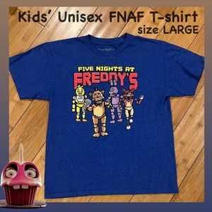 FIVE NIGHTS AT FREDDY’S kids’ unisex T-shirt (officially licensed merch)